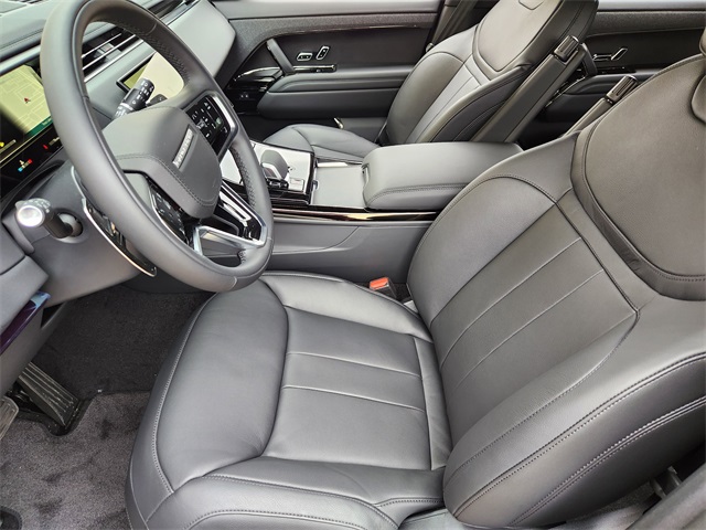 2025 Land Rover Range Rover Sport P360 S photo 12