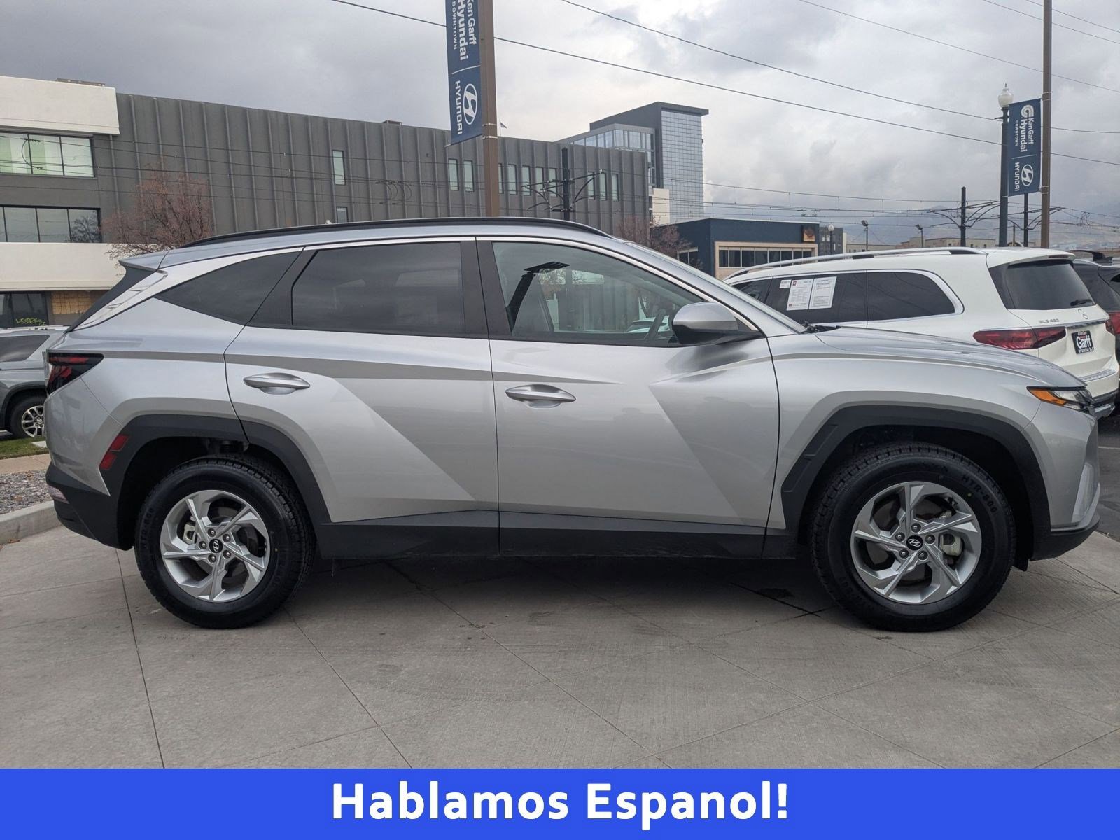 2024 Hyundai Tucson SEL photo 2