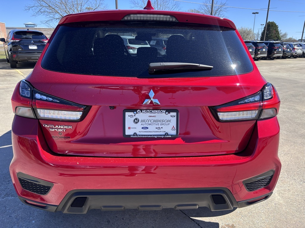 2024 Mitsubishi Outlander Sport ES photo 2
