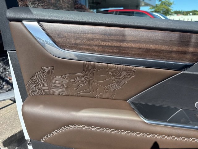 2026 Gmc Acadia Denali photo 21