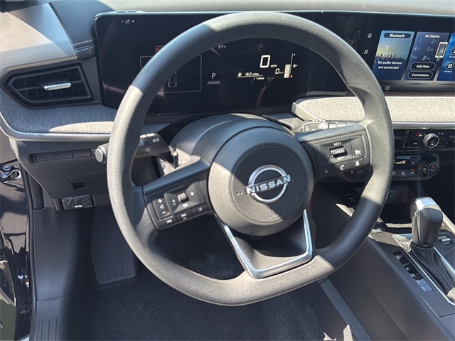 2026 Nissan Kicks SV photo 16