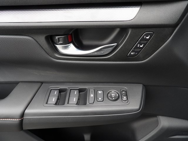 2026 Honda CR-V Hybrid Sport-L photo 16