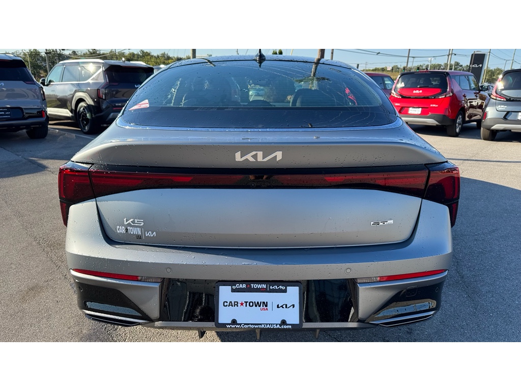 2026 Kia K5 GT-Line photo 4