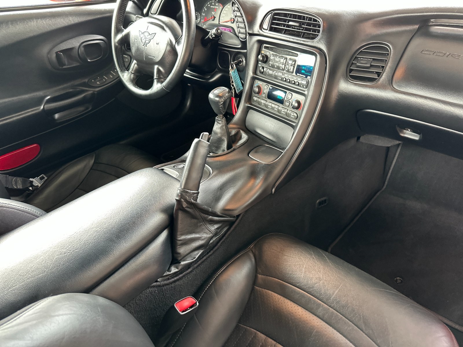 1998 Chevrolet Corvette Base photo 14