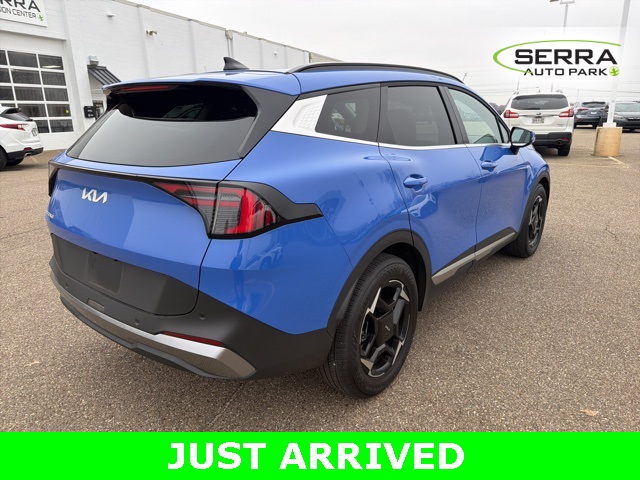 2026 Kia Sportage EX photo 3