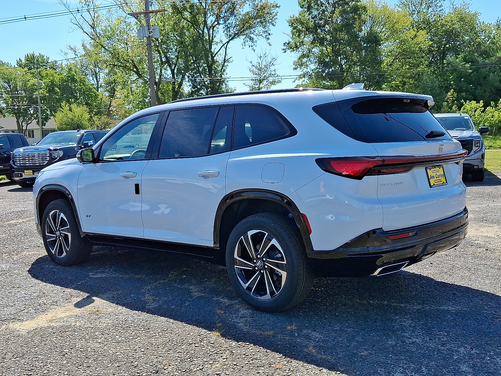 2026 Buick Enclave Sport Touring photo 3