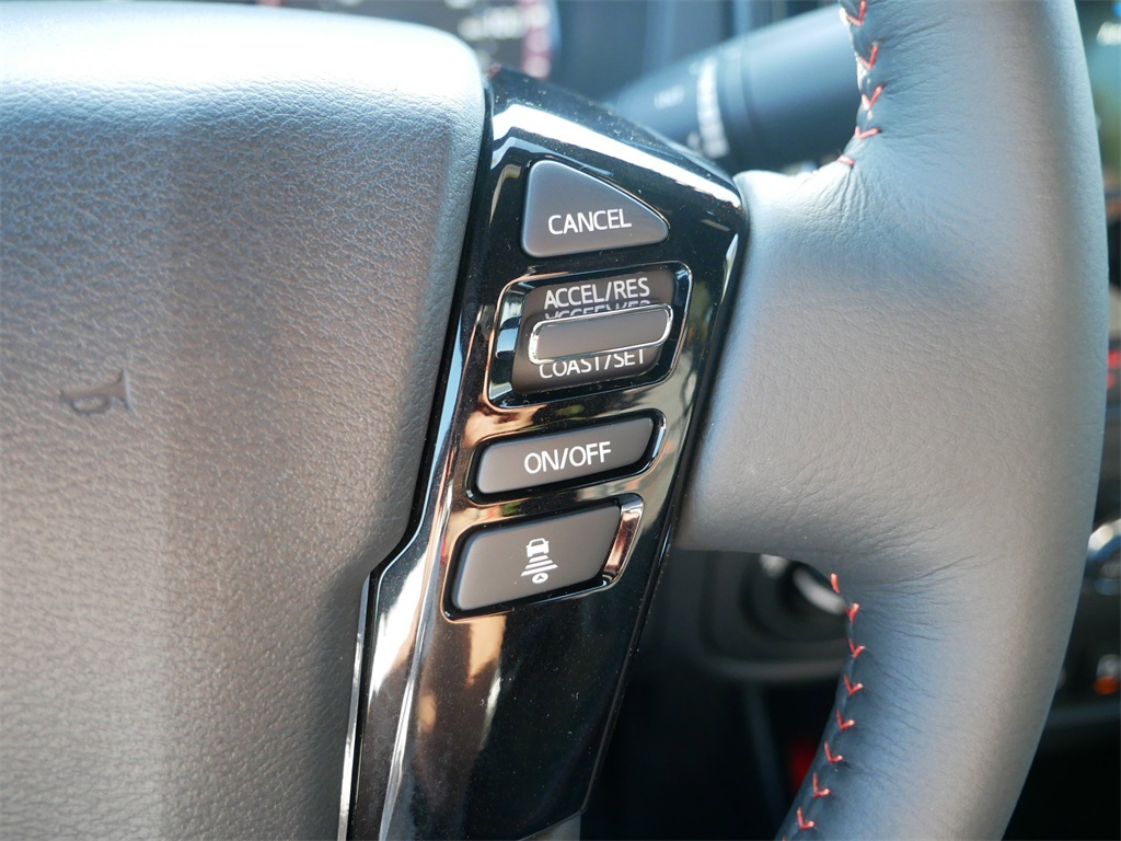 2026 Nissan Frontier PRO-4X photo 13