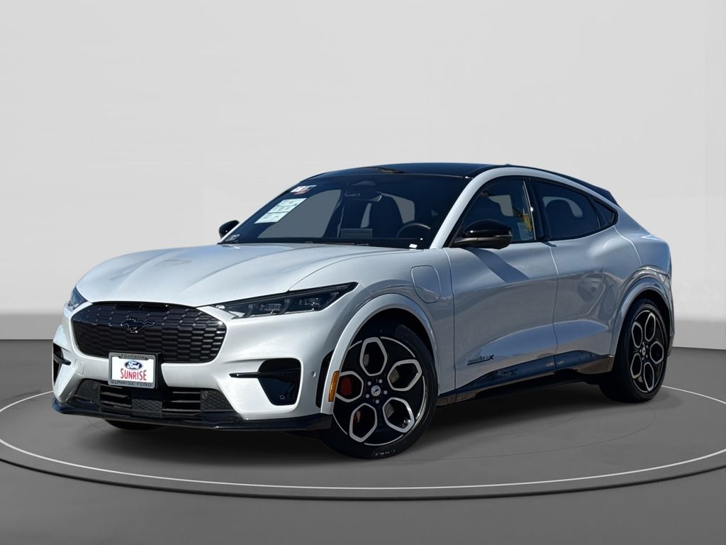 2022 Ford Mustang Mach-E