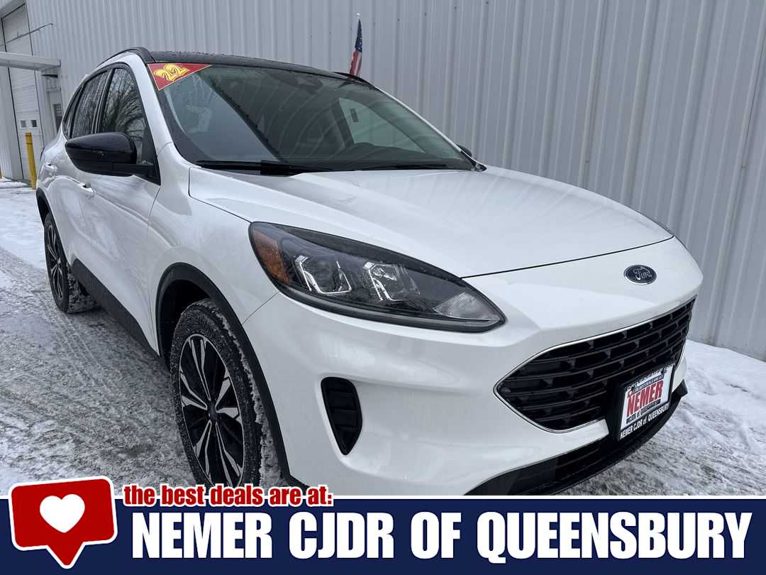 2022 Ford Escape SE's photo