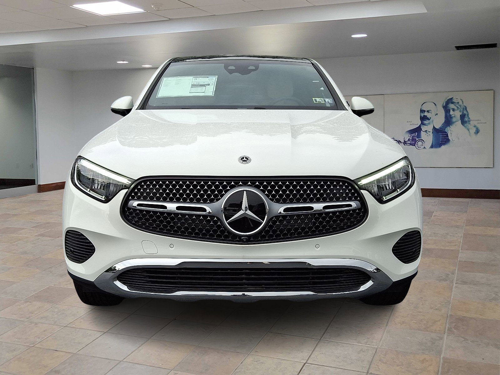 2026 Mercedes Benz GLC 300 4MATIC photo 2