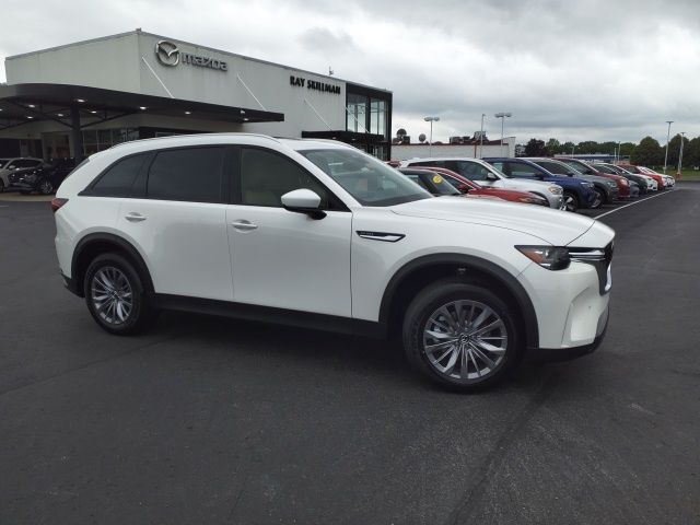 2025 Mazda CX-90 Preferred Package's photo