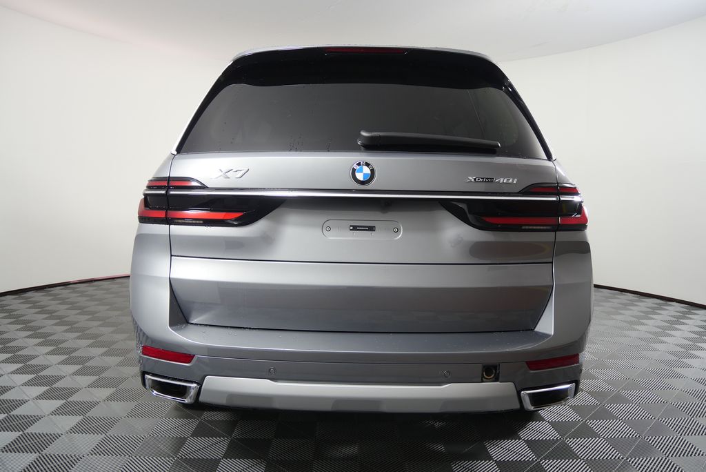 2026 Bmw X7 xDrive40i photo 3
