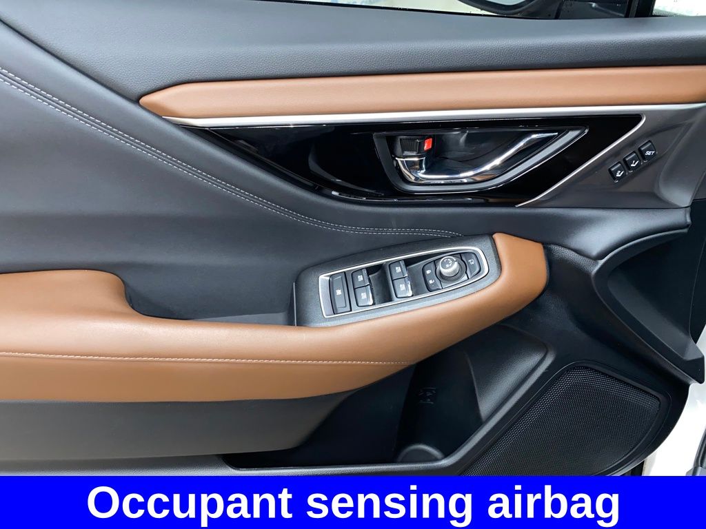2022 Subaru Outback Touring XT photo 27