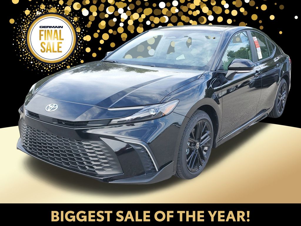 2026 Toyota Camry SE's photo