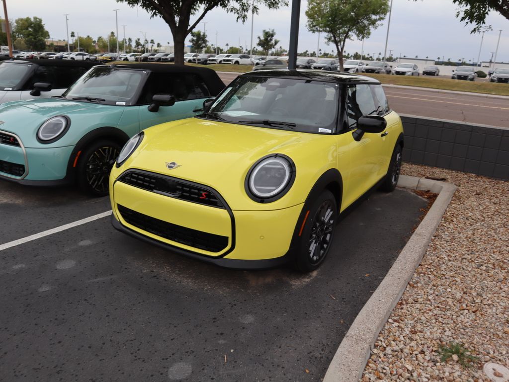 2026 MINI Hardtop 2 Door S's photo