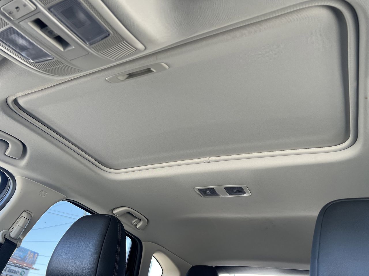 2023 Mazda CX-5 2.5 S Preferred photo 2