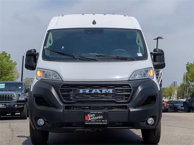 2025 Ram ProMaster 2500 photo 3