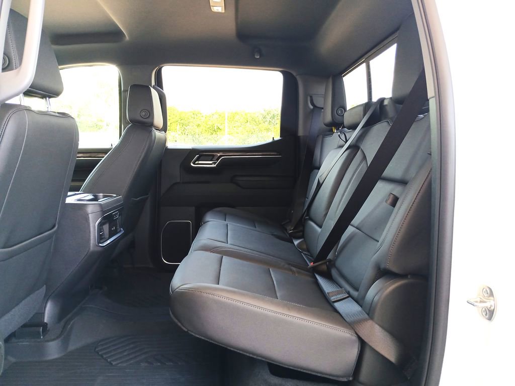 2025 Chevrolet Silverado 1500 LTZ photo 26