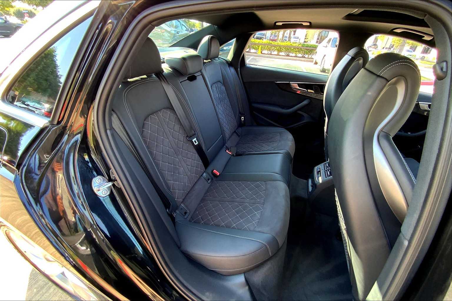 2022 Audi S4 Base Premium Plus photo 19