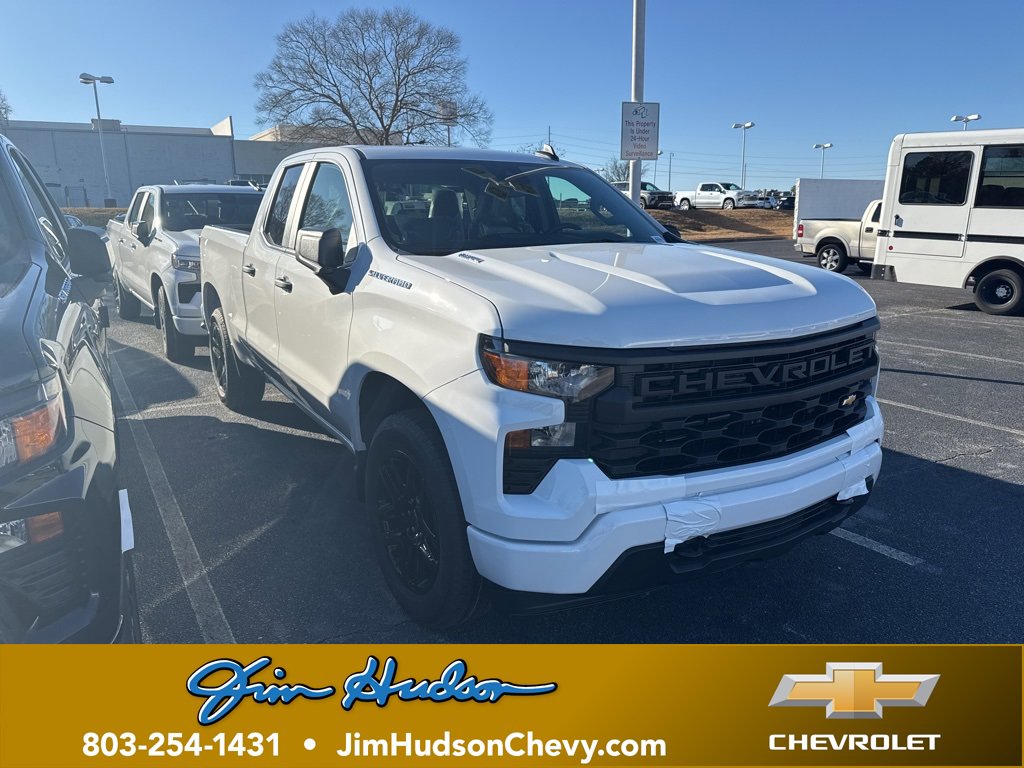 2026 Chevrolet Silverado 1500 Custom's photo