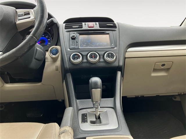 2014 Subaru Crosstrek 2.0i Hybrid Touring photo 11