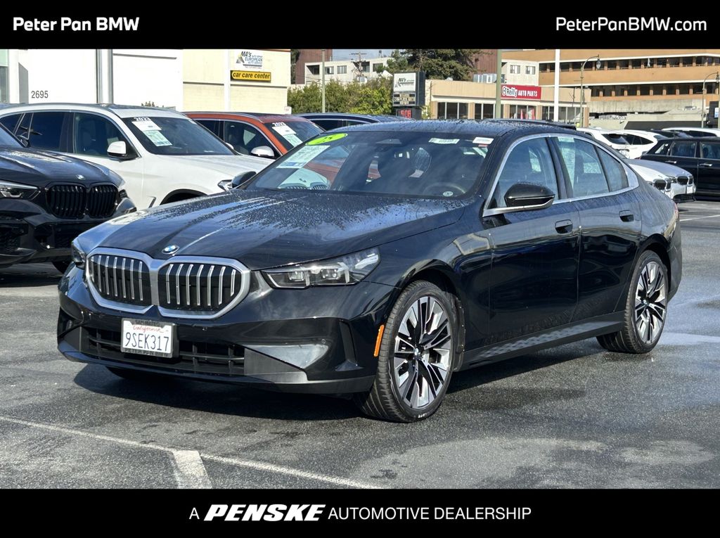 2025 BMW 5 Series 530i's photo