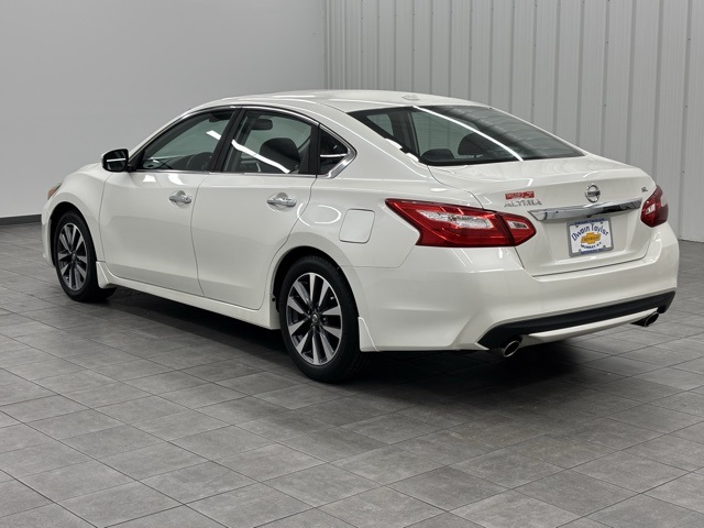 2016 Nissan Altima 2.5 SL photo 4