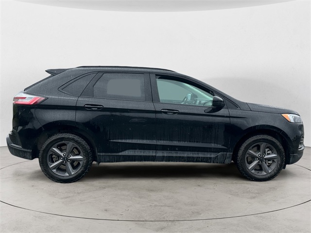 2024 Ford Edge SEL photo 6