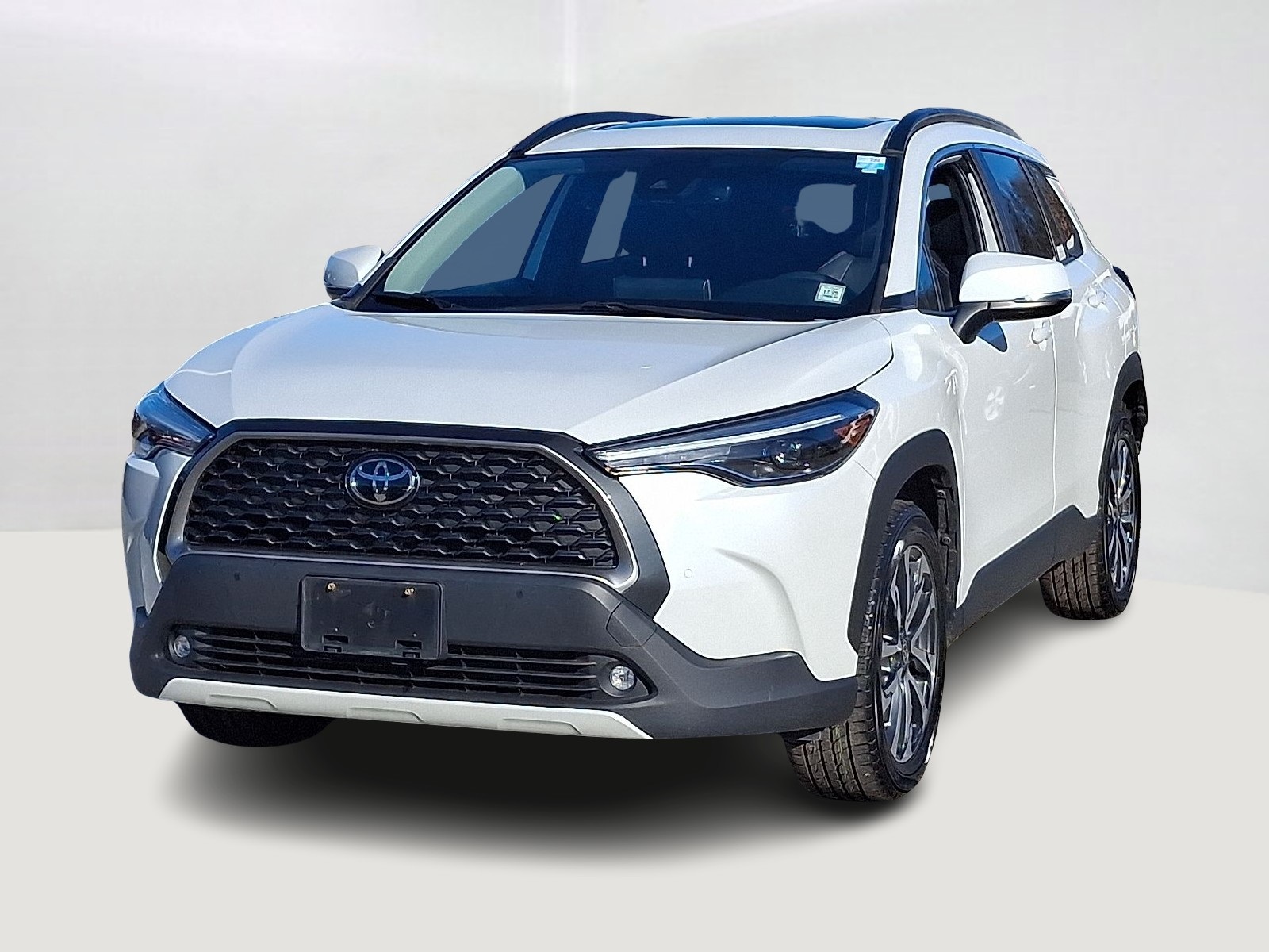 2022 Toyota Corolla Cross XLE's photo