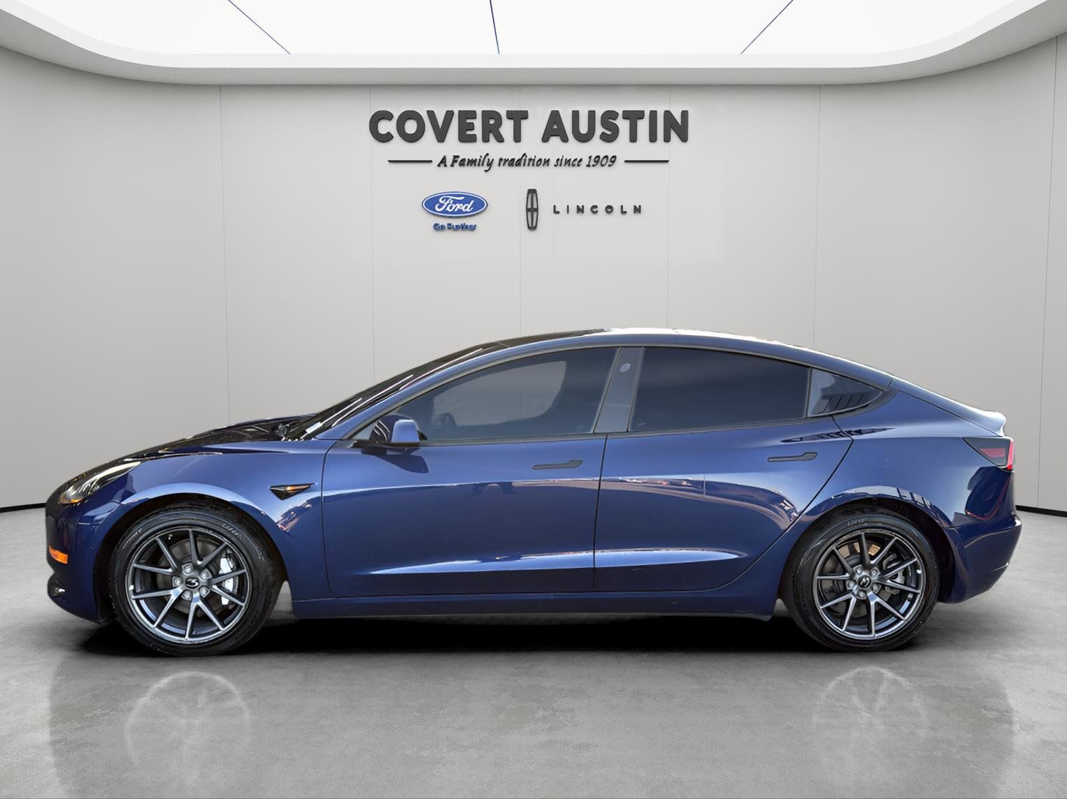 2022 Tesla Model 3 photo 2