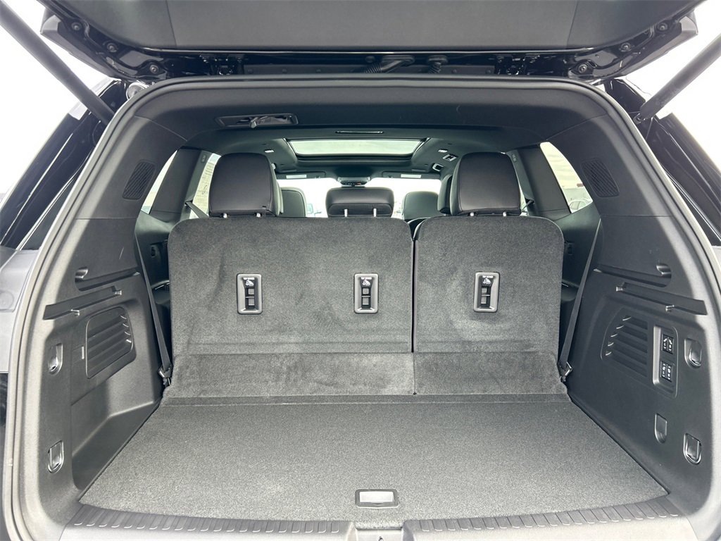 2026 GMC ACADIA - Image 30