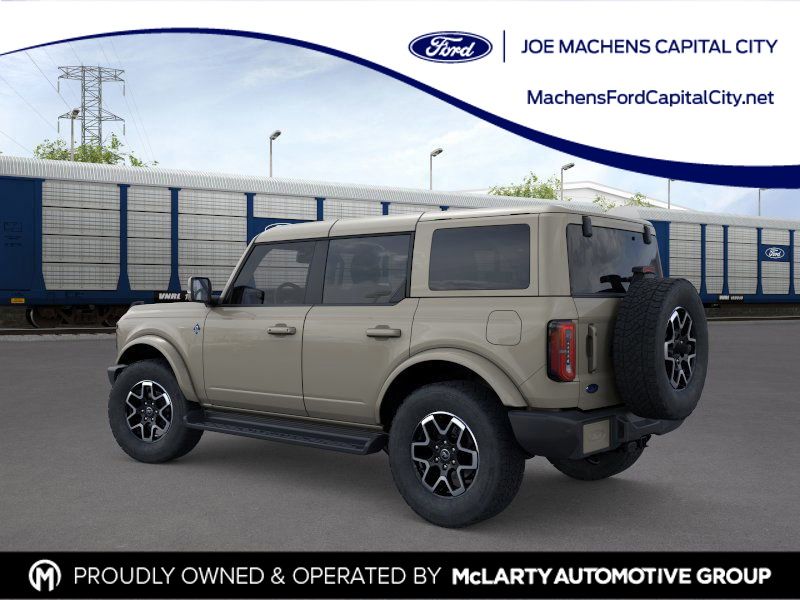 2025 Ford Bronco Outer Banks photo 5