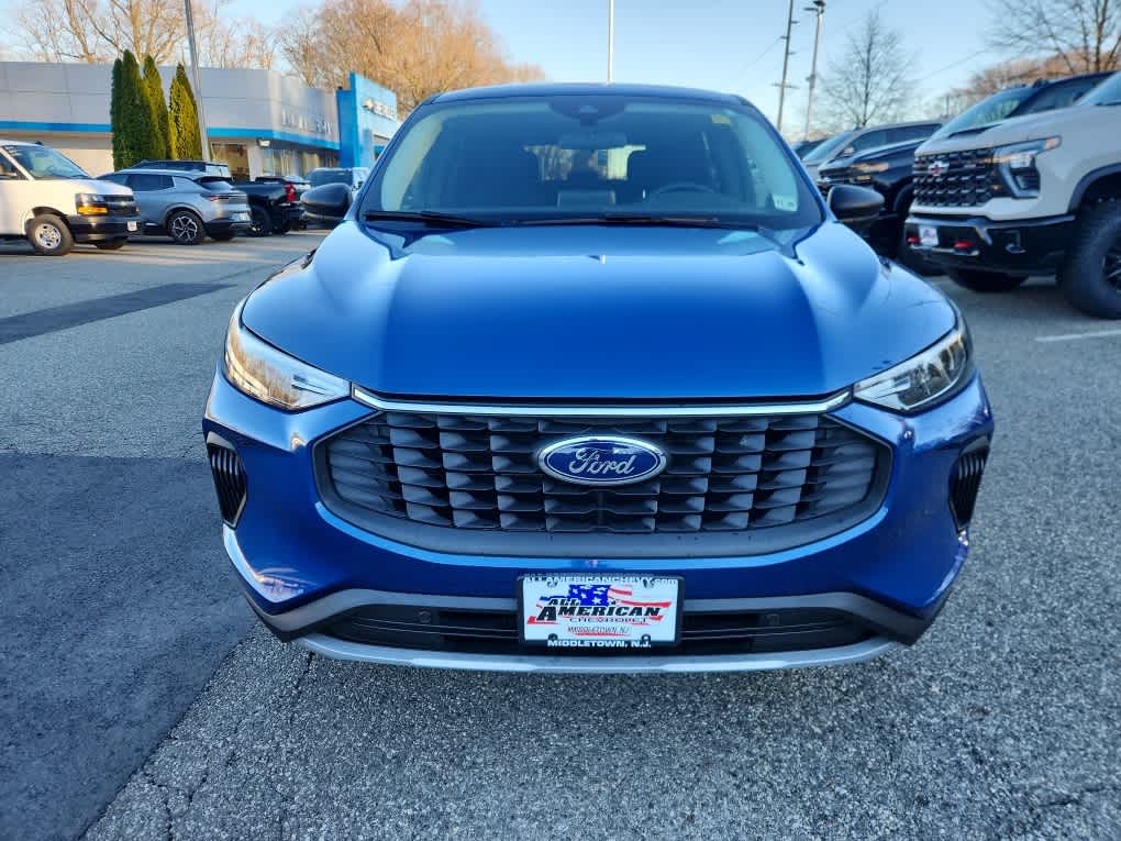 2023 Ford Escape Active photo 2