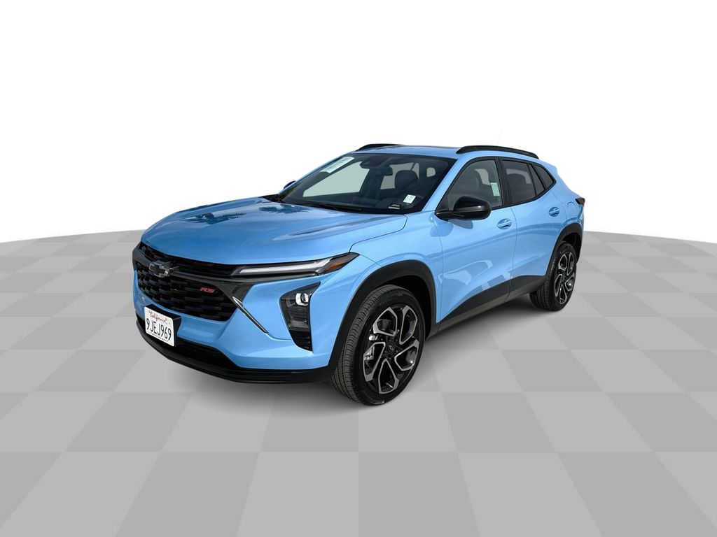 2024 Chevrolet Trax RS's photo