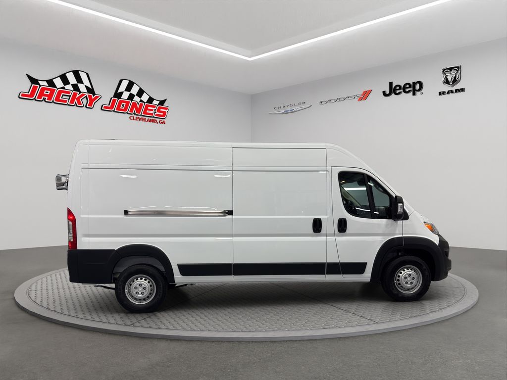 2025 Ram ProMaster 2500 photo 9