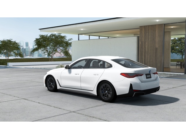 Used 2025 BMW i4 40 with VIN WBY23HD05SFU77577 for sale in Los Angeles, CA
