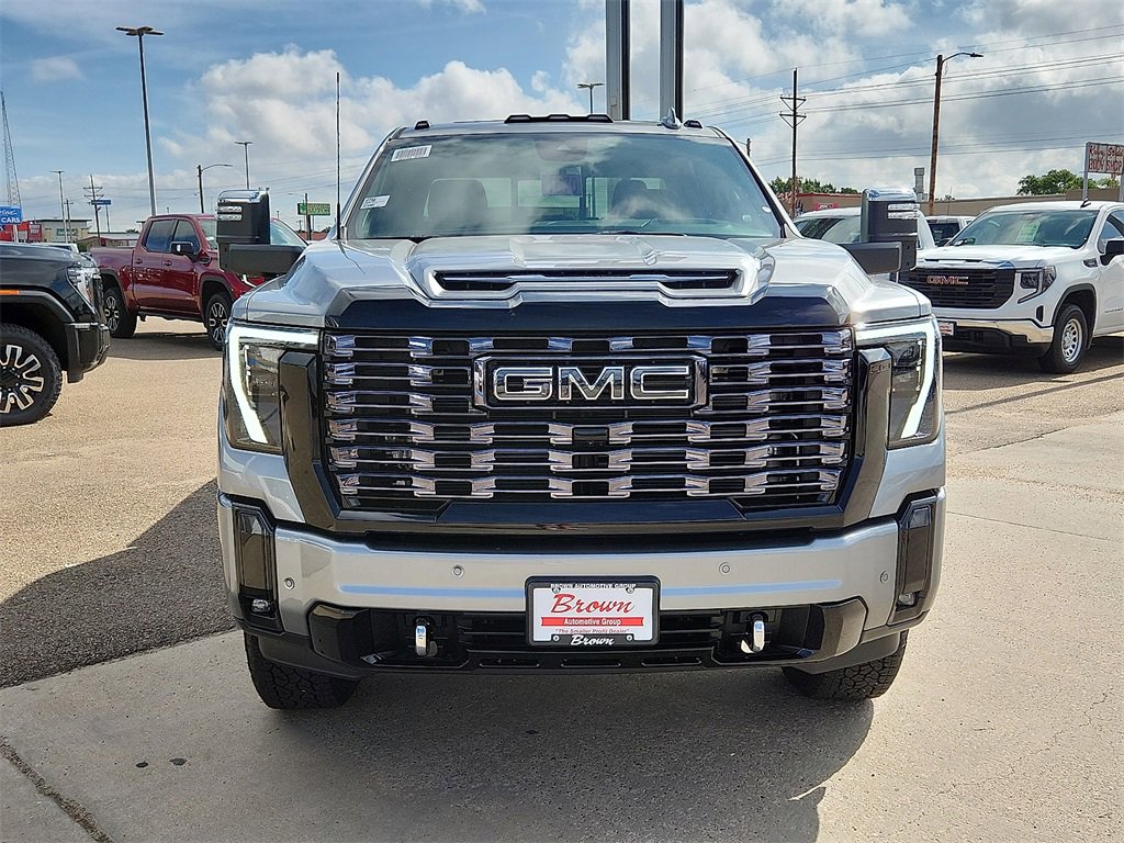 2025 Gmc Sierra 2500 HD Denali Ultimate photo 3