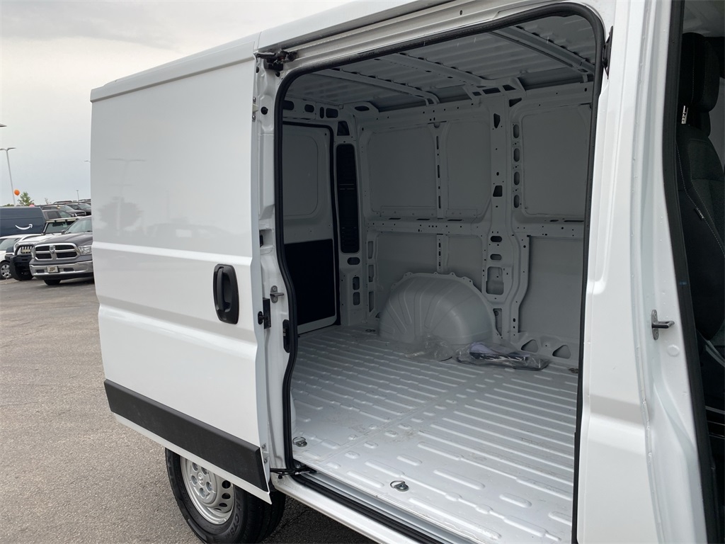 2025 Ram ProMaster 1500 photo 24