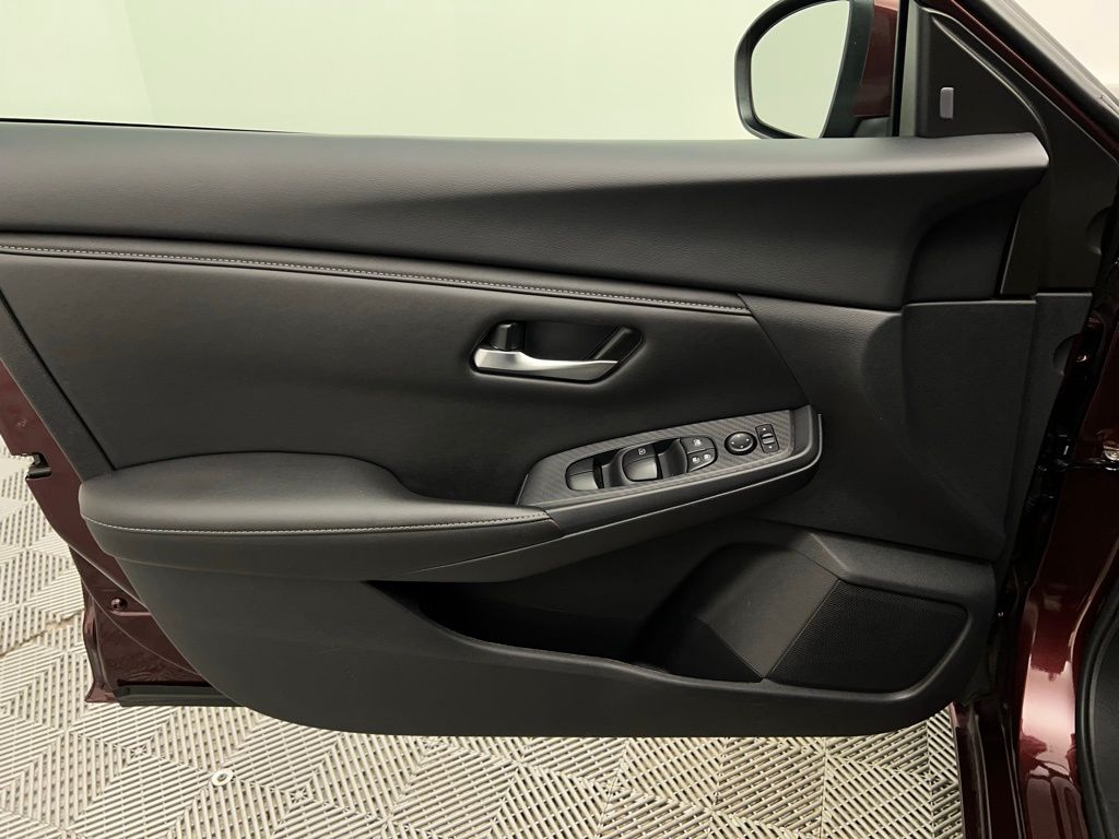 2024 Nissan Sentra SV photo 28