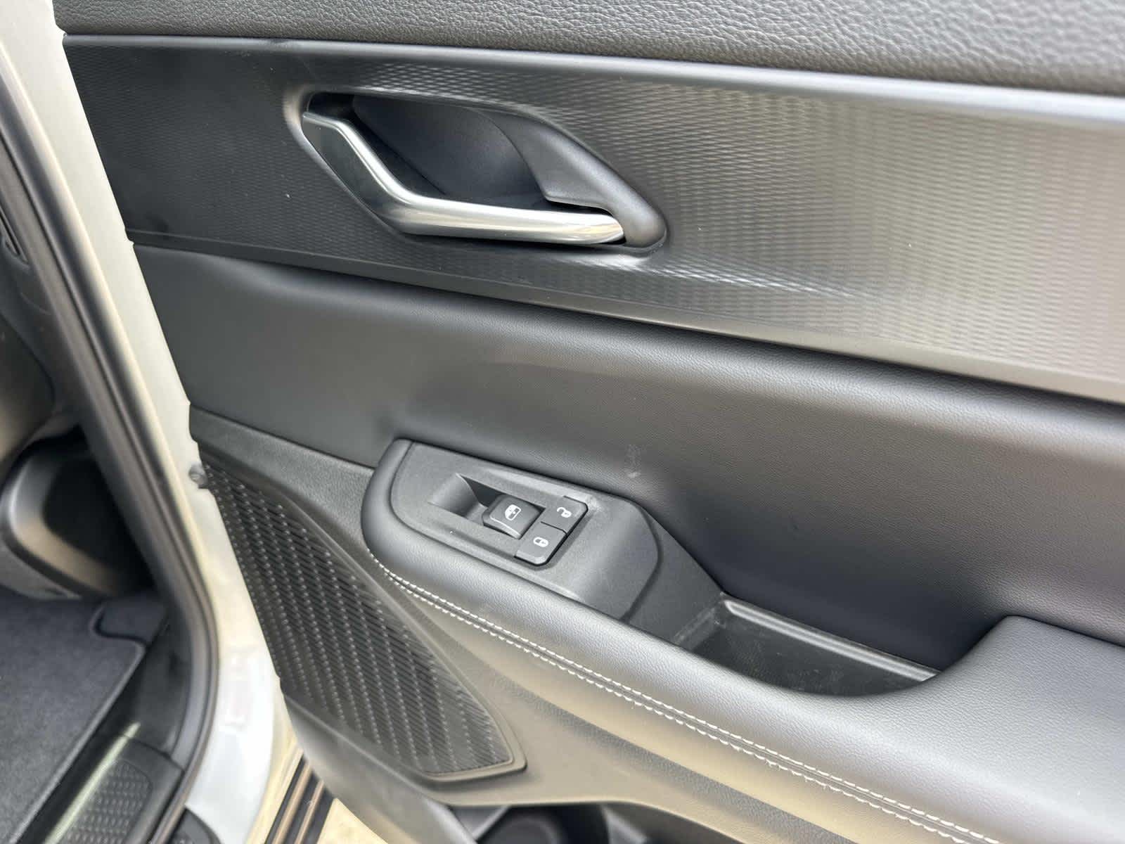 2025 Jeep Grand Cherokee Laredo X photo 18