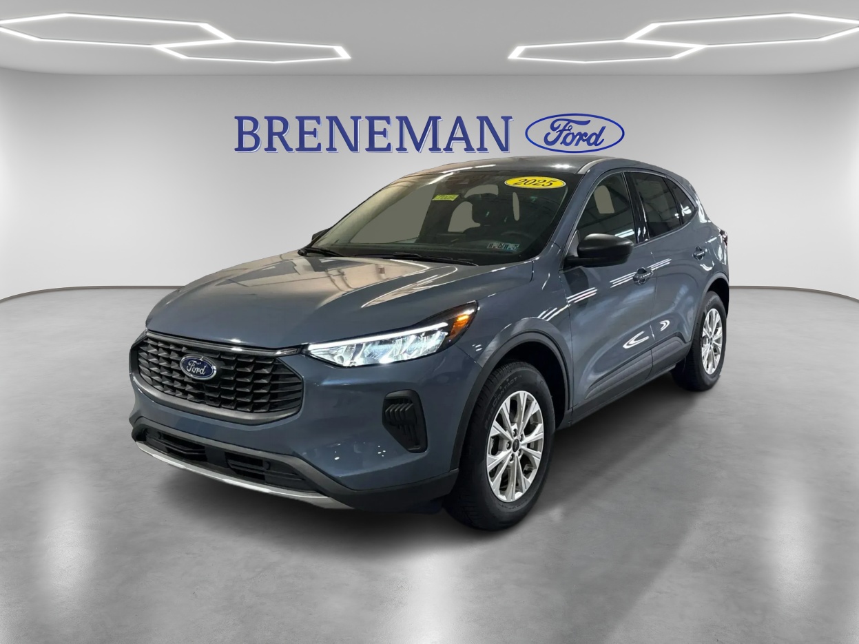 2025 Ford Escape Active's photo