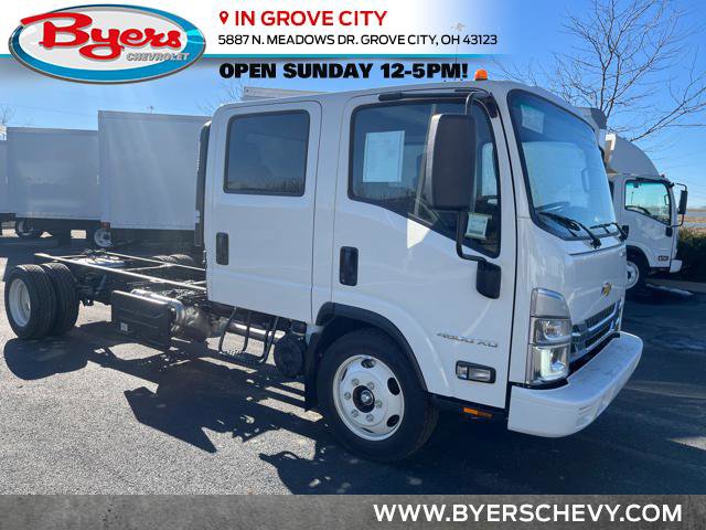 2024 Chevrolet Low Cab Forward Base's photo