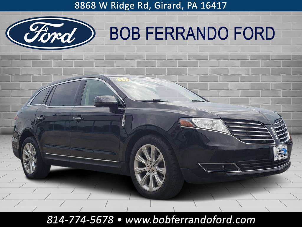 Used 2019 Lincoln MKT Base with VIN 2LMHJ5AT6KBL01427 for sale in Girard, PA
