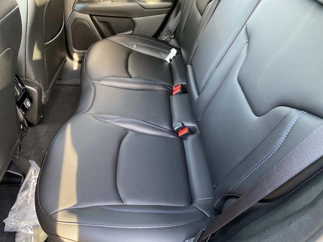 2026 Jeep Compass Limited Altitude photo 4