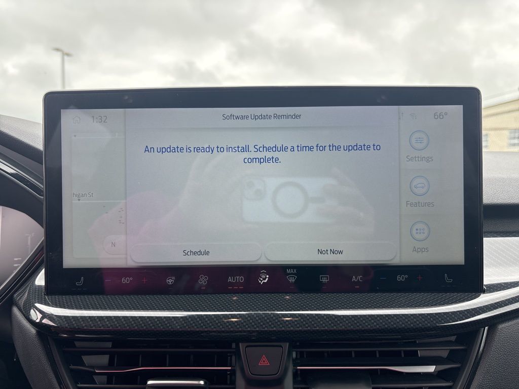 2023 Ford Escape ST-Line photo 15