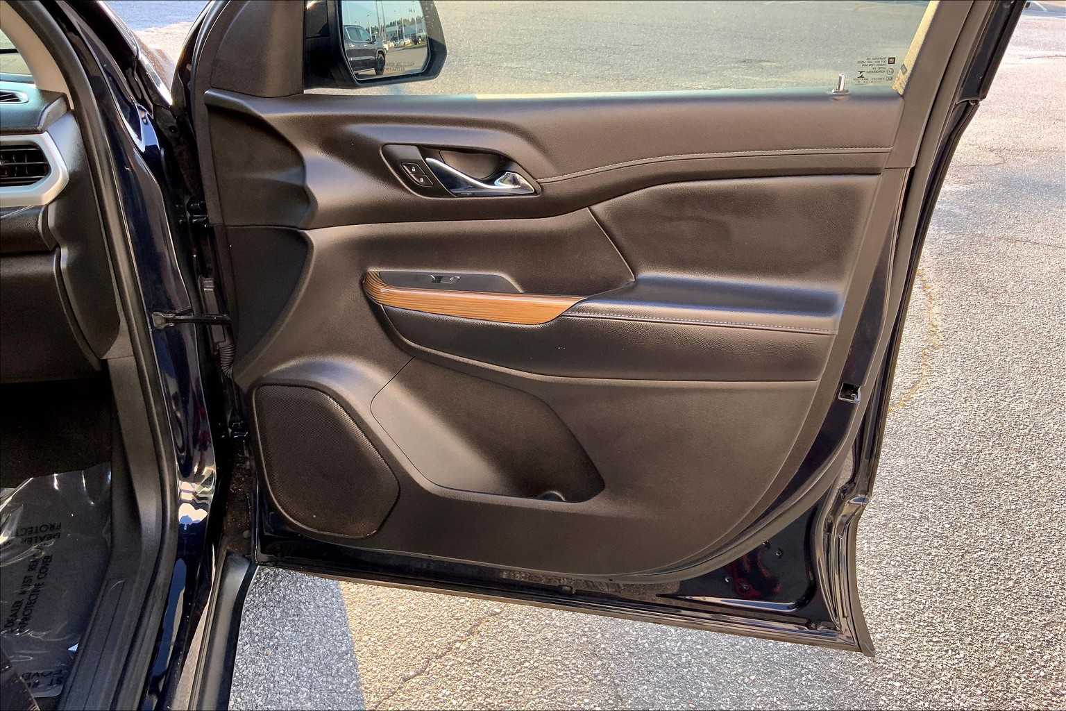 2021 Gmc Acadia SLE photo 21