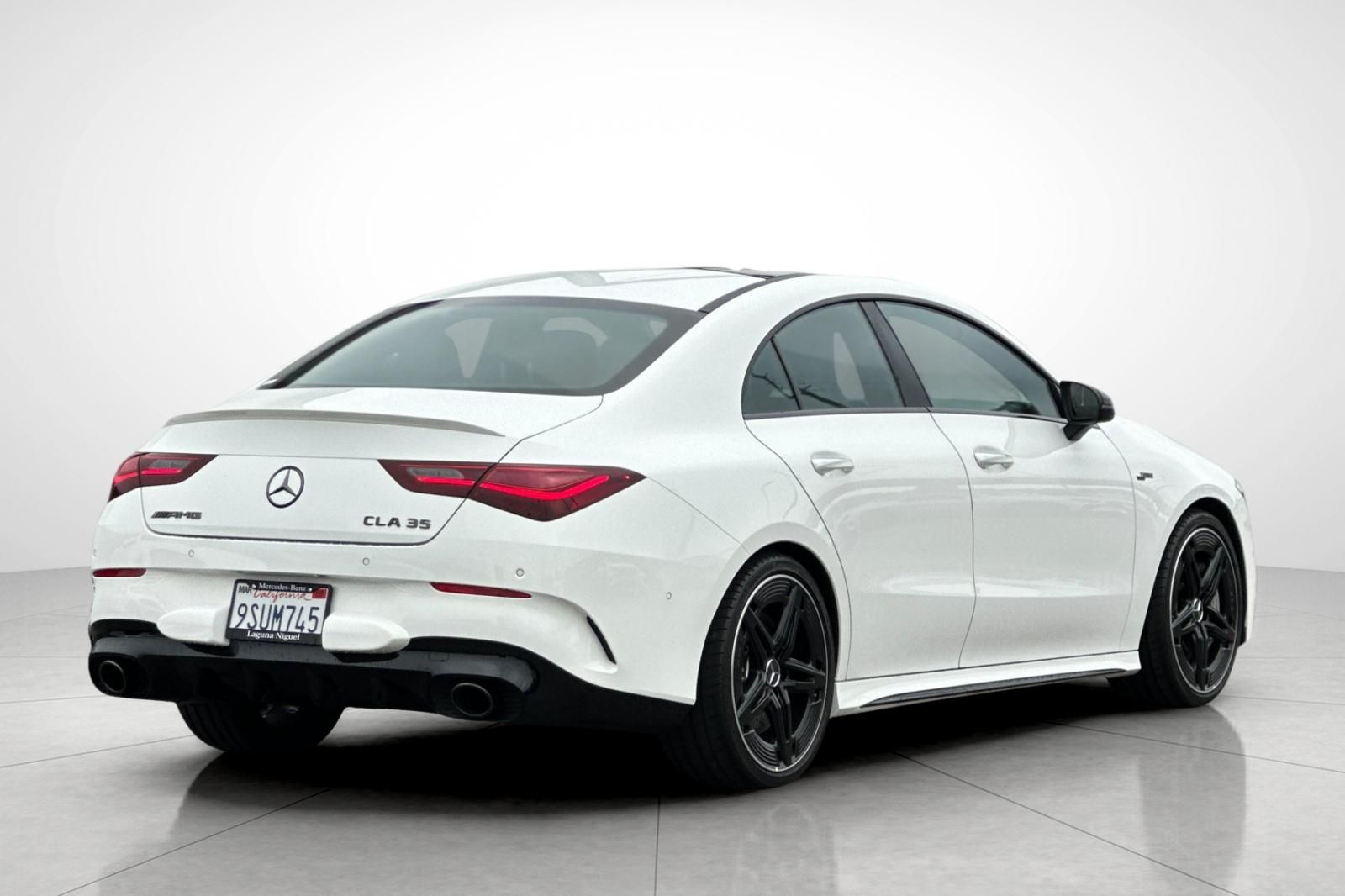 2025 Mercedes Benz CLA 35 AMG 4MATIC photo 10