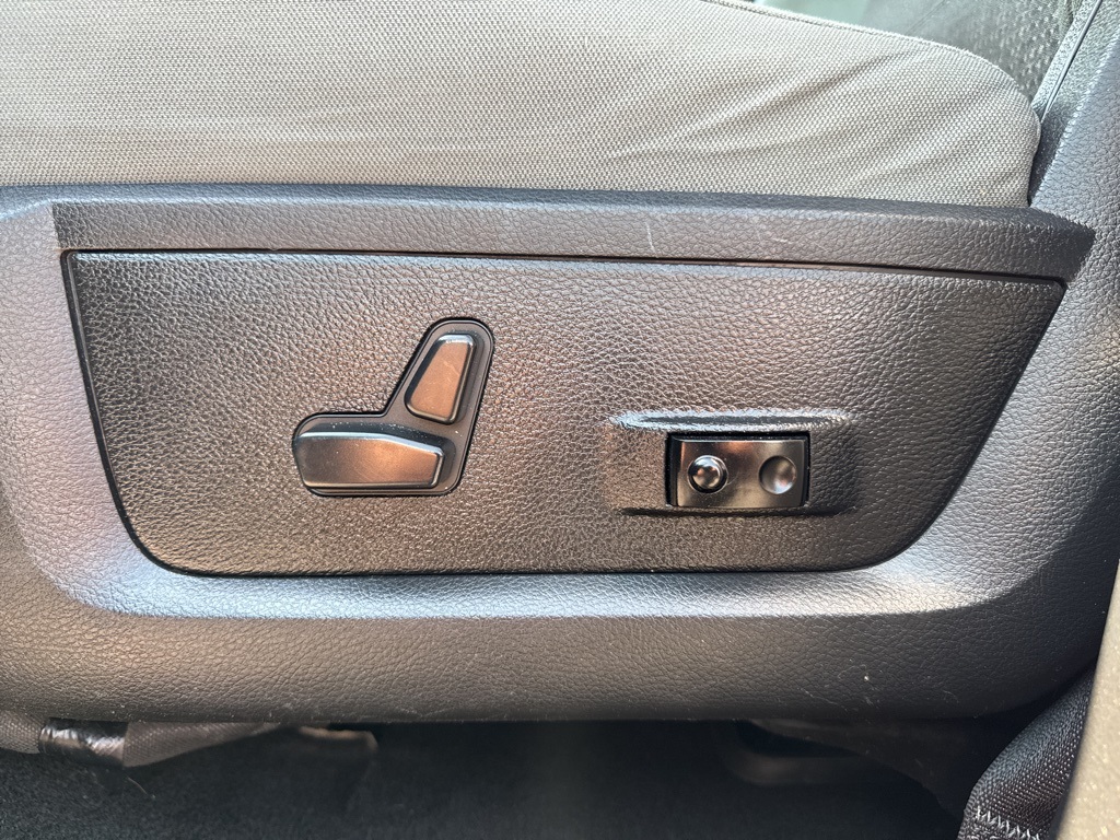 2014 Ram 2500 Outdoorsman photo 30