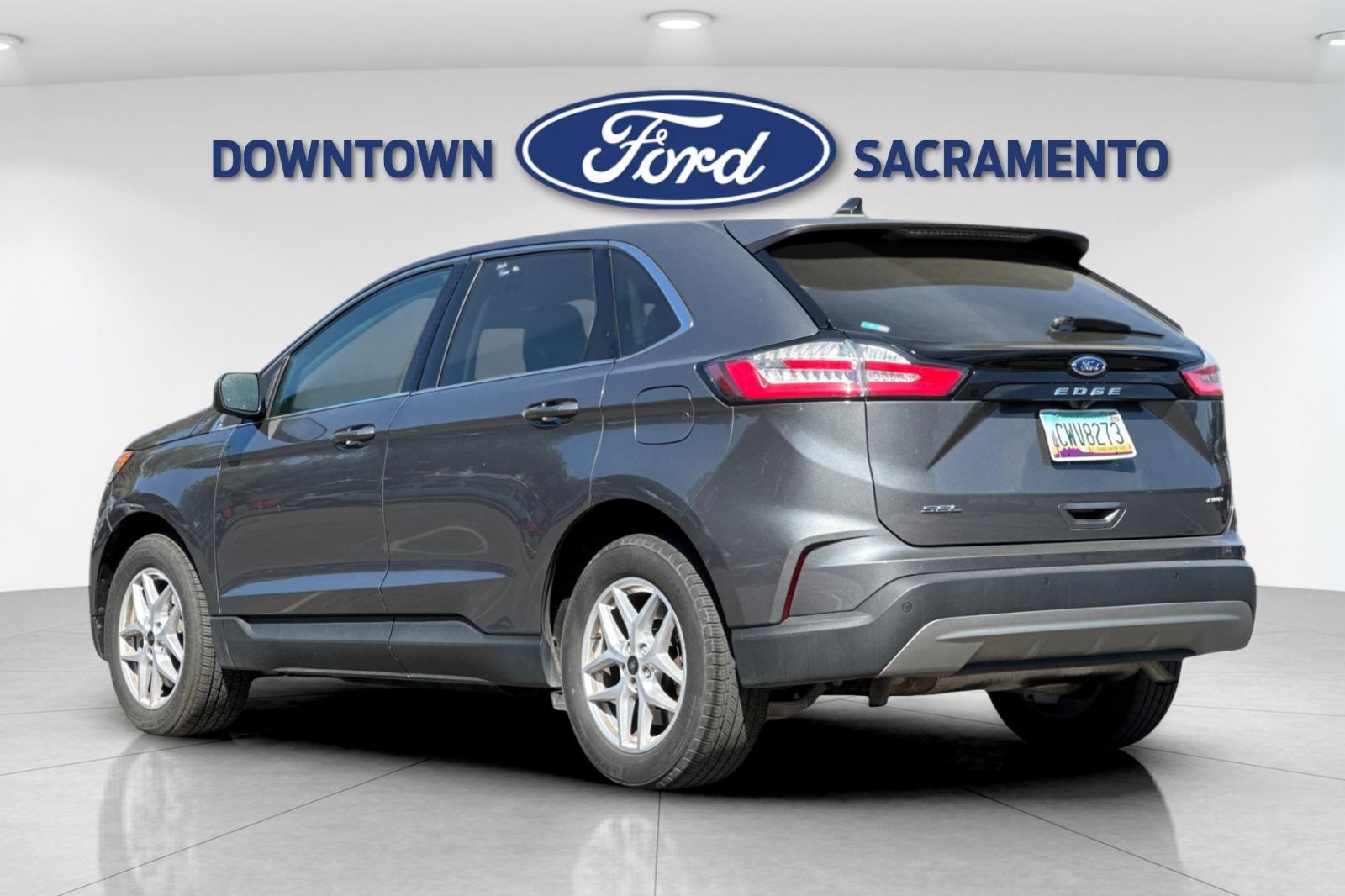 2023 Ford Edge SEL photo 6