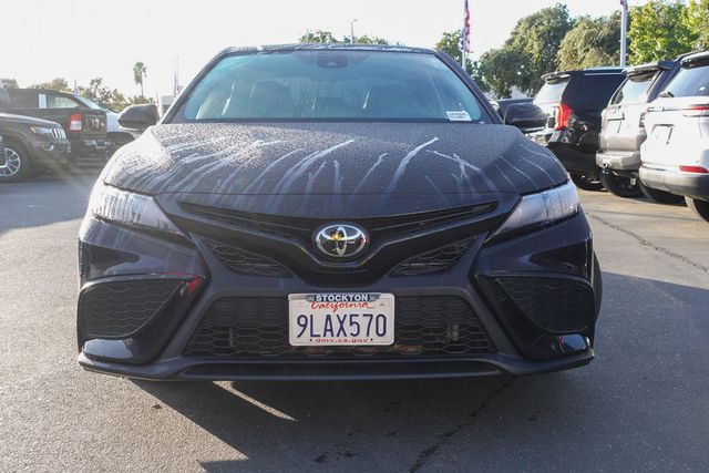 2024 Toyota Camry SE photo 2